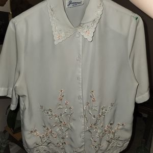 Vintage ladies floral button up